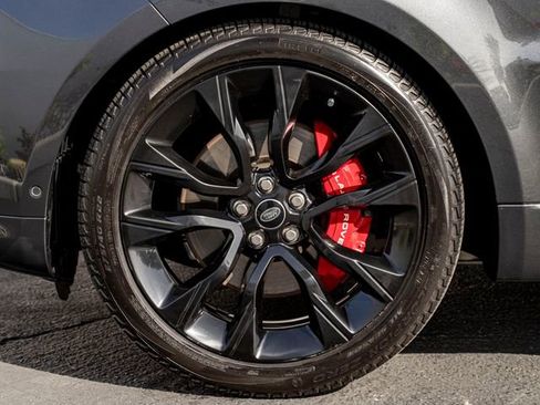 Used 2022 Land Rover Range Rover Sport HST image 11