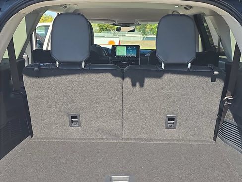 New 2026 Lincoln Aviator AWD image 25