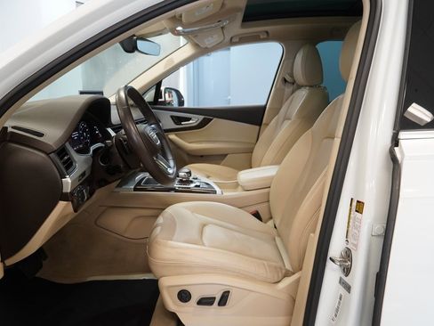 Used 2019 Audi Q7 2.0T Premium Plus image 6