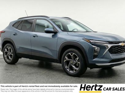 Used 2025 Chevrolet Trax LT w/ LT Convenience Package