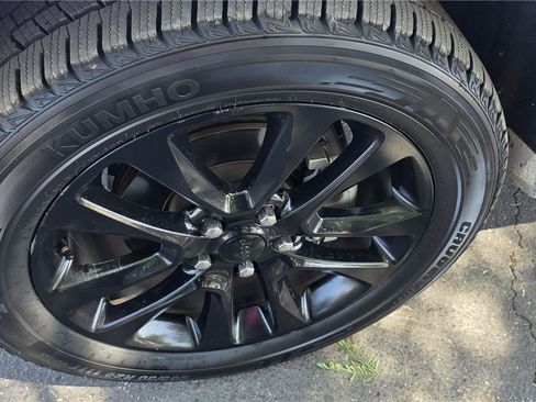 Used 2020 Jeep Grand Cherokee Altitude RWD image 9