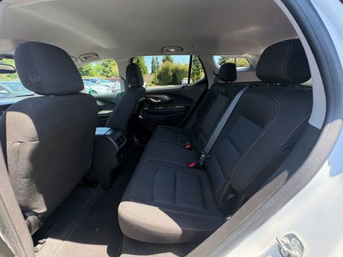 Used 2024 GMC Terrain SLE FWD image 25