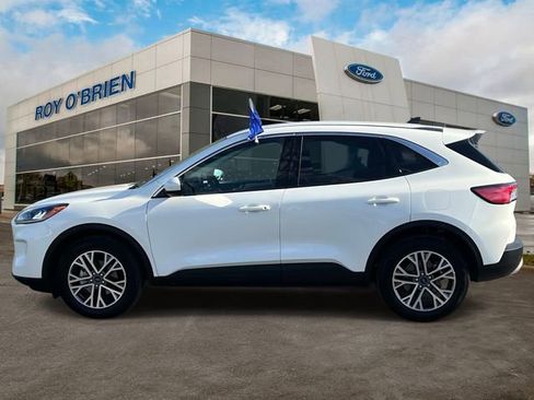 Certified 2022 Ford Escape SEL AWD/4WD image 2