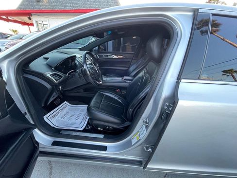Used 2017 Lincoln MKZ Reserve FWD image 2