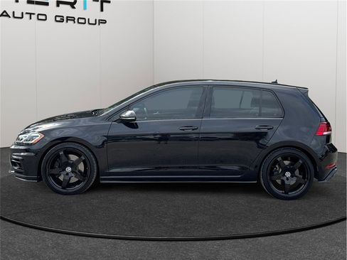Used 2019 Volkswagen Golf R 4-Door image 5