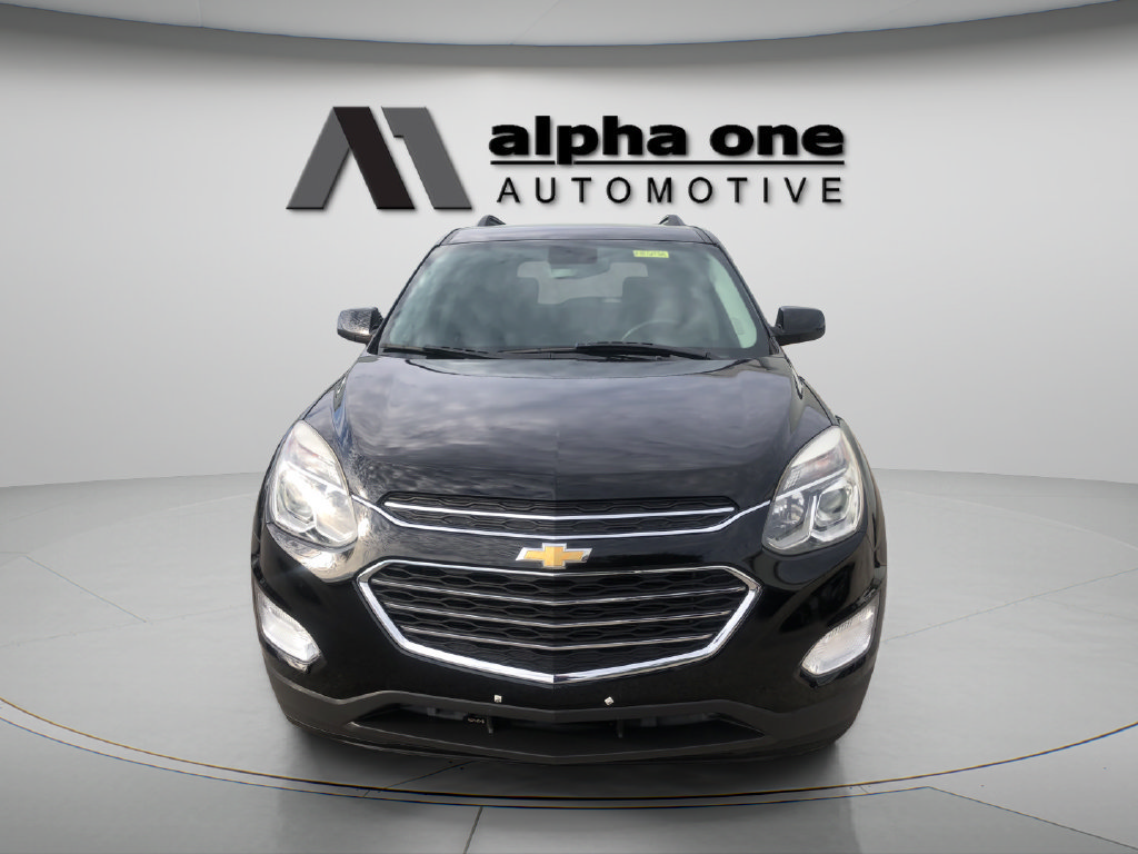 Used 2017 Chevrolet Equinox LT w/ Convenience Package FWD image 2