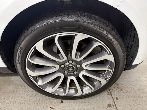 Used 2018 Land Rover Range Rover Autobiography AWD/4WD image 26