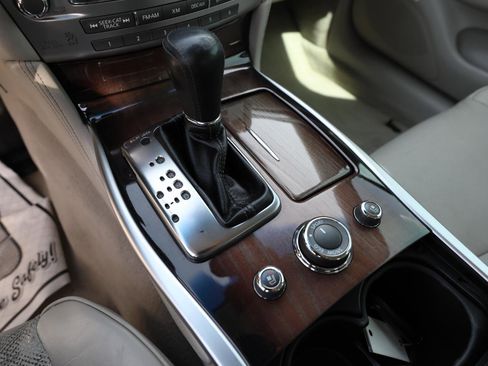 Used 2012 INFINITI M37 37x w/ Deluxe Touring Pkg image 19