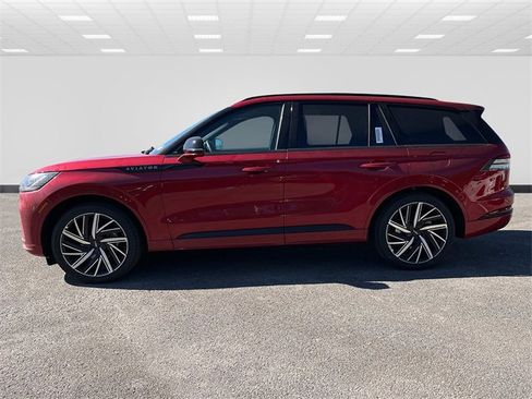 New 2025 Lincoln Aviator Black Label w/ Jet Appearance Package image 6