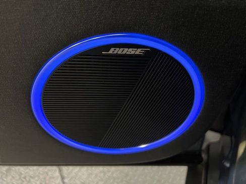 Used 2024 Hyundai Ioniq 5 Limited image 35