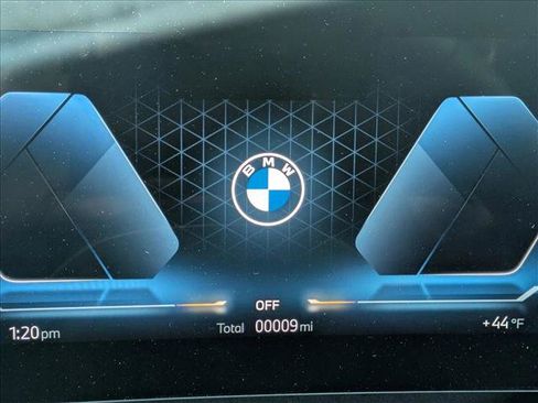New 2026 BMW X2 xDrive28i w/ Technology Package AWD/4WD image 11