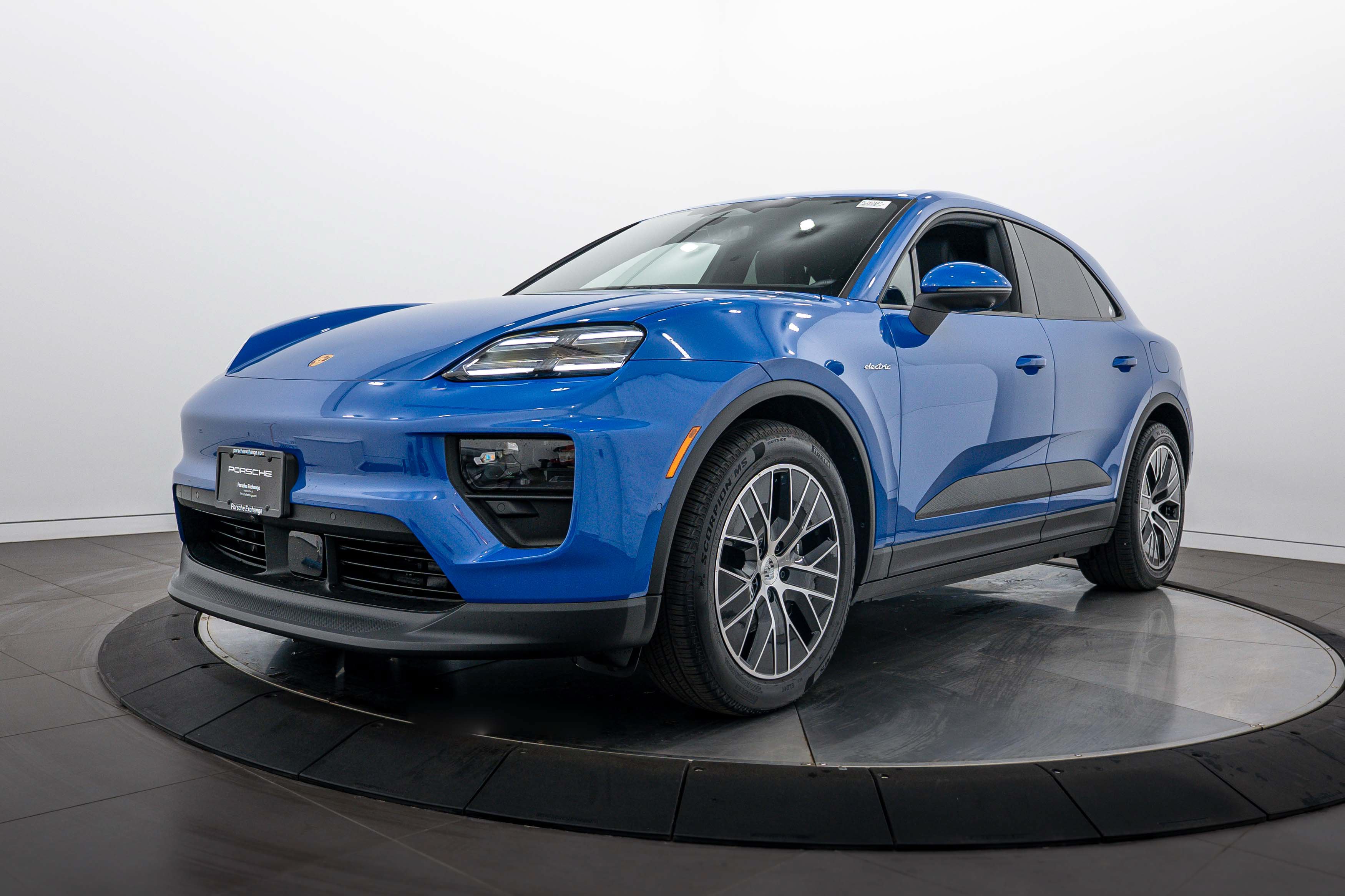 Certified 2026 Porsche Macan 4 Electric AWD/4WD image 1