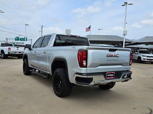 Used 2020 GMC Sierra 1500 SLE w/ SLE Value Package image 8