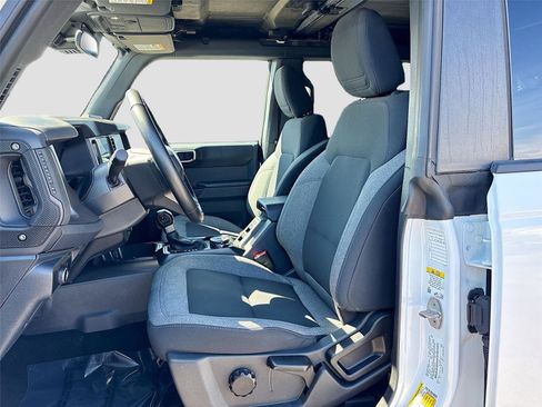 Used 2025 Ford Bronco Big Bend image 21