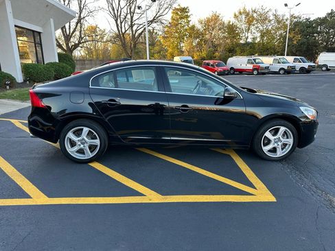 Used 2013 Volvo S60 T5 image 8