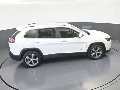 Used 2019 Jeep Cherokee Limited image 51
