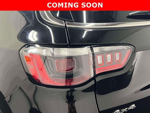 Certified 2022 Jeep Compass Latitude w/ Convenience Group AWD/4WD image 11