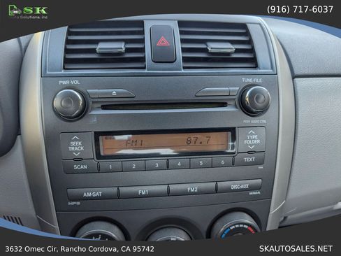 Used 2011 Toyota Corolla LE FWD image 21