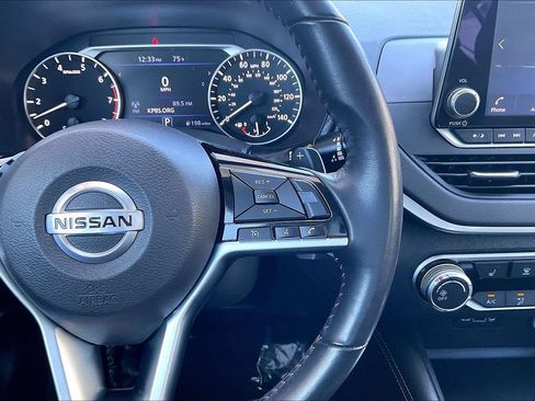 Used 2020 Nissan Altima 2.5 SR w/ Premium Package FWD image 26
