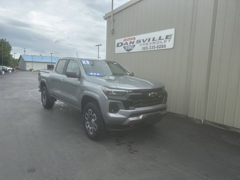 Used 2023 Chevrolet Colorado Z71 w/ Z71 Convenience Package 2 AWD/4WD image 1