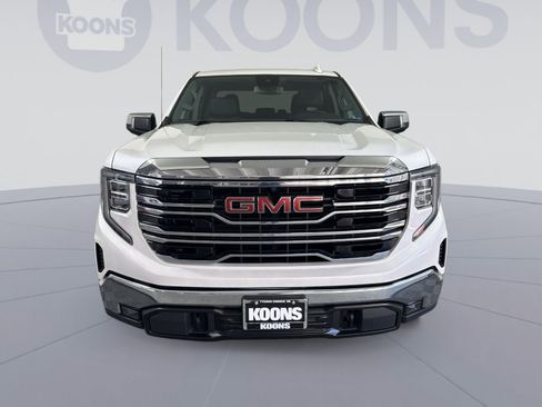 Used 2023 GMC Sierra 1500 SLT w/ SLT Premium Package AWD/4WD image 11