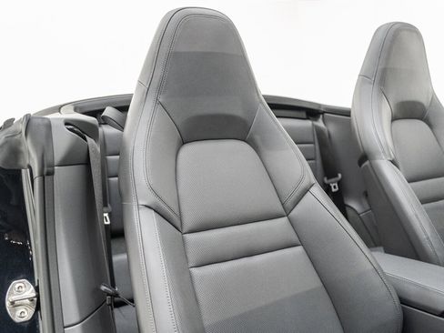 Used 2021 Porsche 911 Carrera 4S image 63