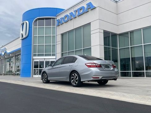 Used 2016 Honda Accord EX-L image 6