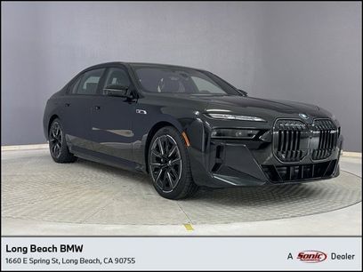 New 2025 BMW i7 M70 w/ Executive Package