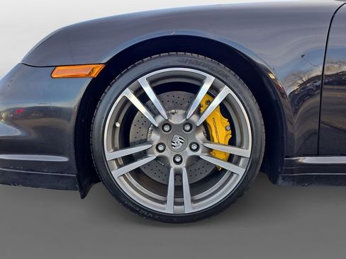 Used 2011 Porsche 911 Turbo S image 15