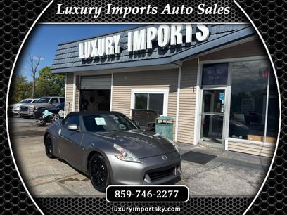 Used 2010 Nissan 370Z 2dr Roadster Auto