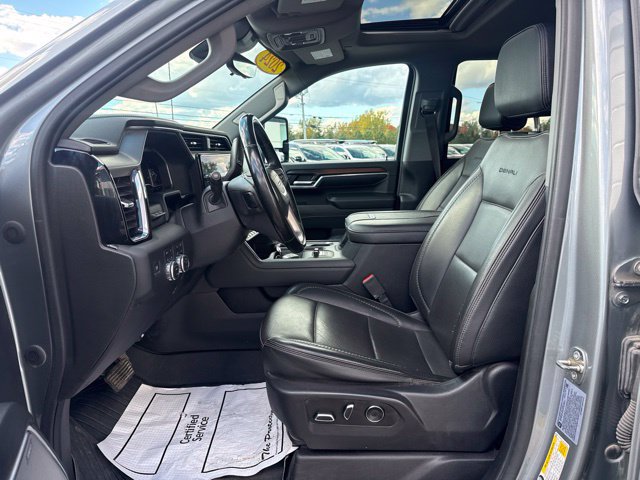 Used 2024 GMC Sierra 3500 Denali w/ Denali Reserve Package AWD/4WD image 15