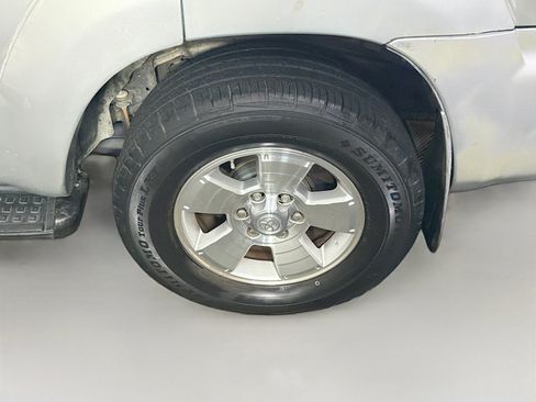 Used 2008 Toyota 4Runner SR5 RWD image 11