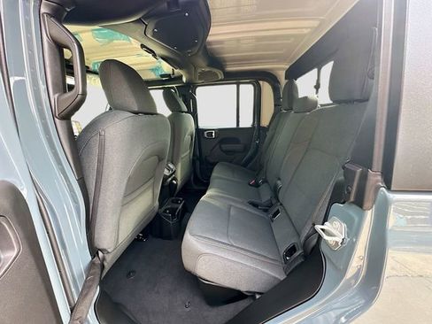 New 2026 Jeep Gladiator Willys image 25