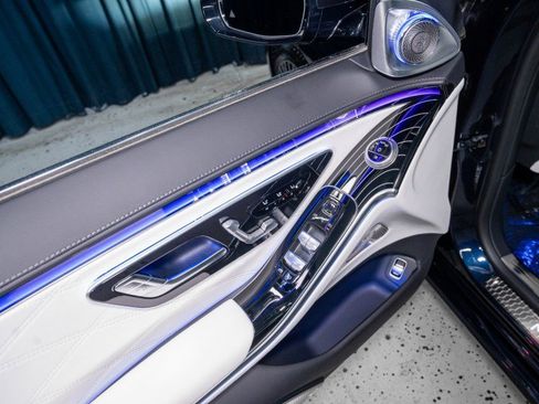 New 2025 Mercedes-Benz Maybach S 680 4MATIC image 10