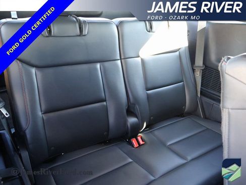 Certified 2025 Ford Explorer ST-Line w/ ST-Line Street Pack image 13