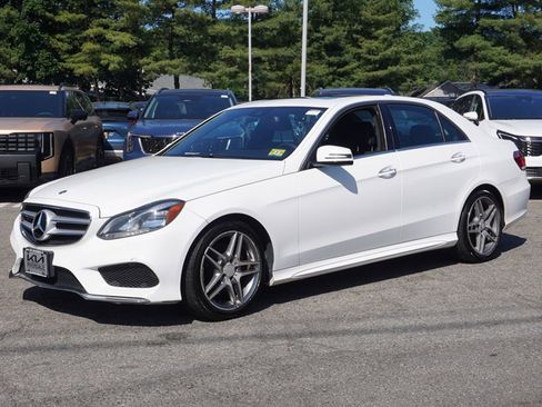 Used 2015 Mercedes-Benz E 350 4MATIC Sedan image 8