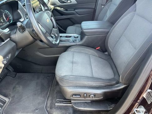Used 2019 Chevrolet Traverse LT w/ LPO, Floor Liner Package AWD/4WD image 19