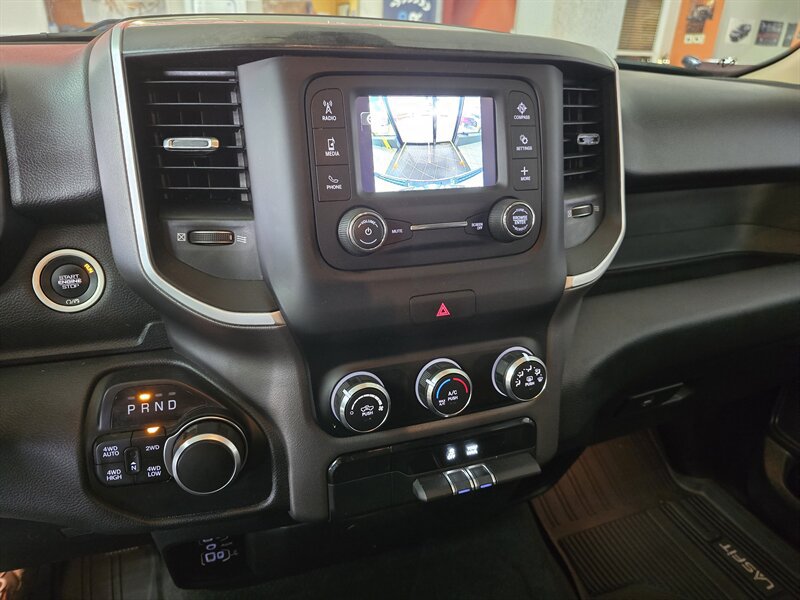 Used 2020 RAM 1500 Big Horn AWD/4WD image 22
