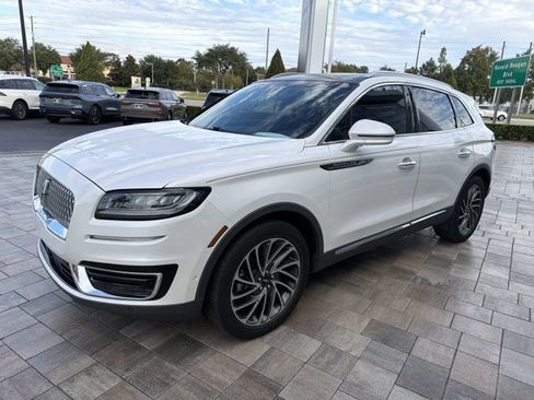 Used 2019 Lincoln Nautilus Reserve AWD/4WD image 6