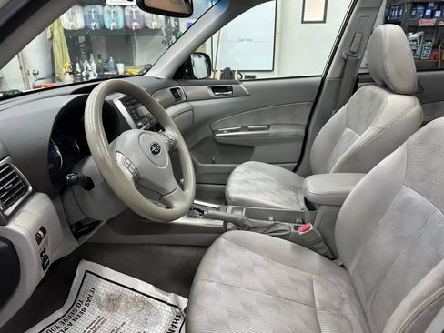 Used 2009 Subaru Forester 2.5X w/ Popular Equipment Group 1A image 9