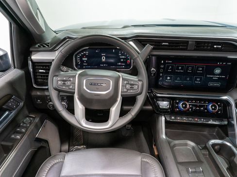 Used 2026 GMC Sierra 2500 Denali w/ Denali Reserve Package image 14