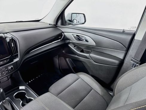 Used 2020 Chevrolet Traverse LT FWD image 22