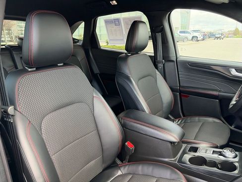 Used 2023 Ford Escape ST-Line Elite image 14