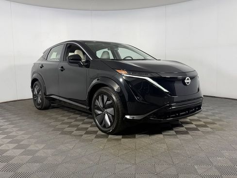 Used 2024 Nissan Ariya FWD image 4