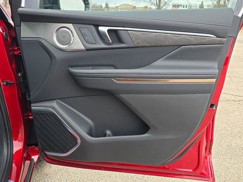 New 2026 Buick Enclave Avenir image 34