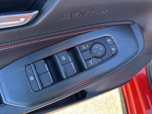 New 2026 Nissan Sentra SR image 12