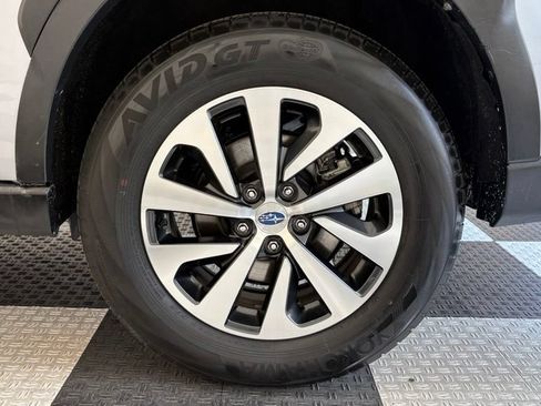 Used 2023 Subaru Outback Premium AWD/4WD image 13