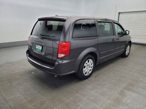 Used 2015 Dodge Grand Caravan American Value Package w/ UConnect Hands-Free Group FWD image 9