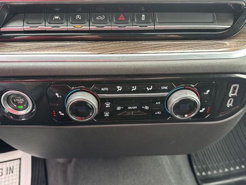 Used 2022 Chevrolet Silverado 1500 LT image 19