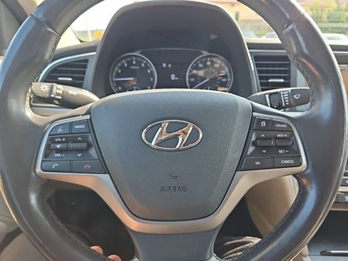 Used 2017 Hyundai Elantra Value Edition w/ Cargo Package FWD image 31